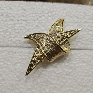 MCM Starburst Mid Century Modern Brooch